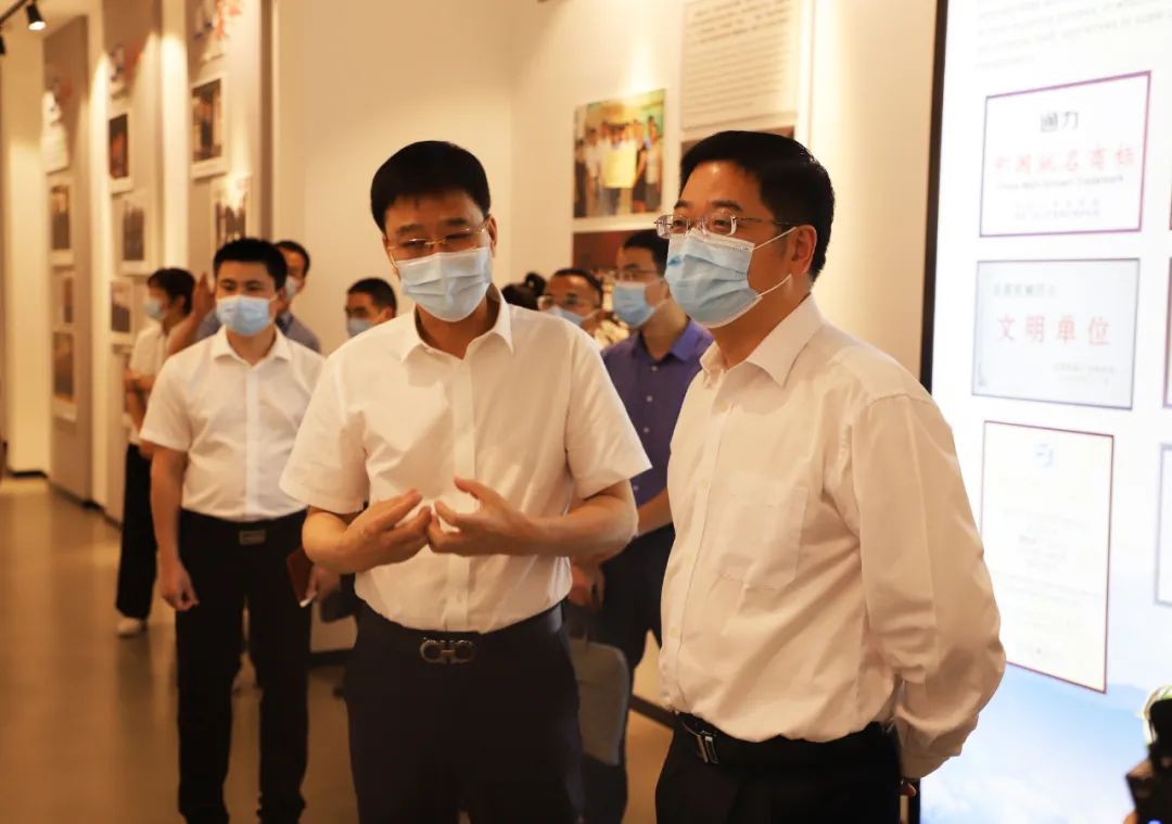 溫州市委常委、市紀(jì)委書記、市監(jiān)委主任張建明蒞臨通力科技調(diào)研