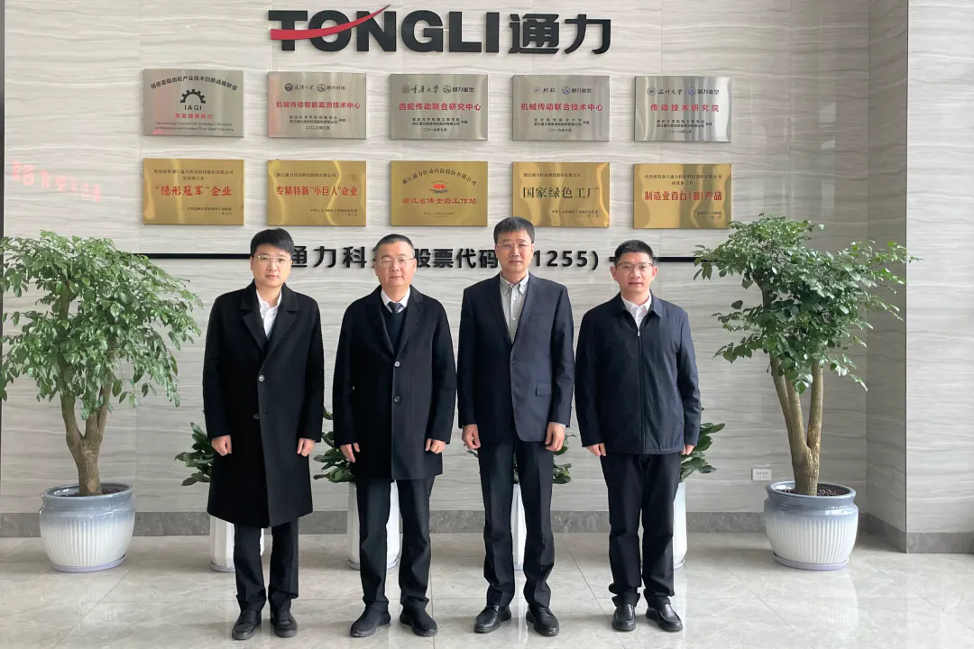 瑞安市委副書記、市長(zhǎng)秦肖調(diào)研通力科技，助力企業(yè)“開門紅、開門好”